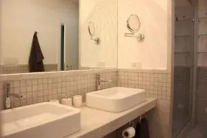 Rsh Trastevere Luxury Large Ξενοδοχείο *